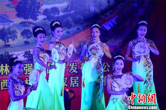 <a href=http://china.city28.com target=blank>�й�</a>��Э�߽���������Ϊ����֮�硰�ͻ�Ц��