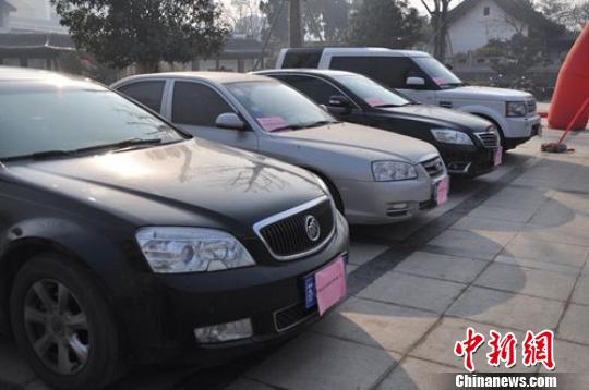 ���ݷ��ű���������8���ܺ���û��ϣ��������