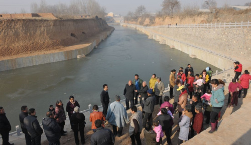 ����Ҽ��ٸ��˳���5000��Ϊ������ˮ�⣨ͼ��