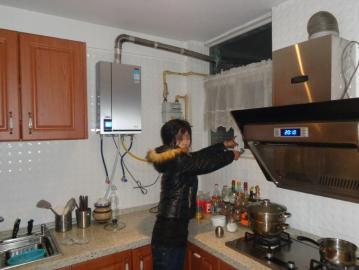 Ů����������͵����ͬҼ˫Ь¶���ţ�ͼ��