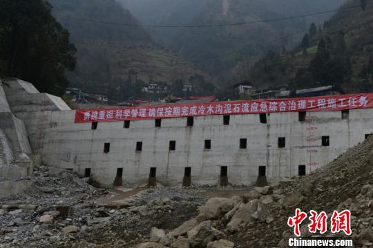 �Ĵ����˼ӿ�������󡰵�Ҽ����ȷ���سǰ�ȫ