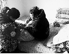 20����ŮΪ�չ˲���ĸ�׷���ѧҵ��ͼ��