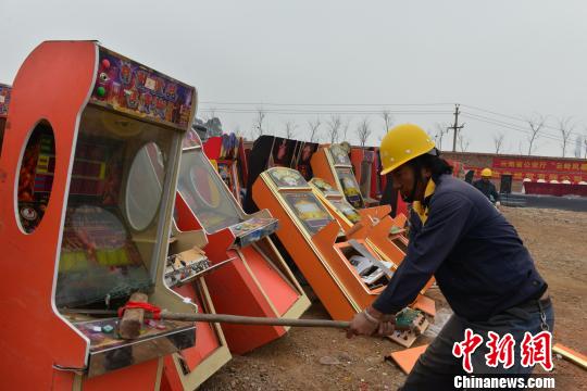 ���Ͼ�����չ������籩�����Ĳ���1.7��̨