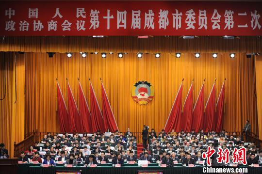 �ɶ���Эʮ�Ľ���λ��鿪Ļ���ý�ͨ�ɹ�ע�ȵ�