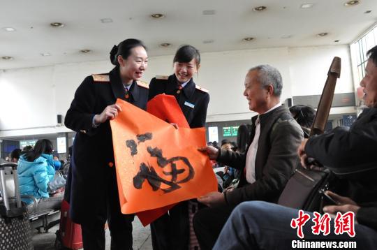 ��ɳ��վ���������ĻԤ�Ʒ����ÿ�435���˴�