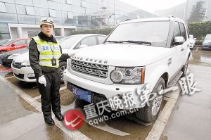 ���ӿ���������ܺڳ���Ǯ�����Ƴ����ϰ�ĤΣ�ͼ��