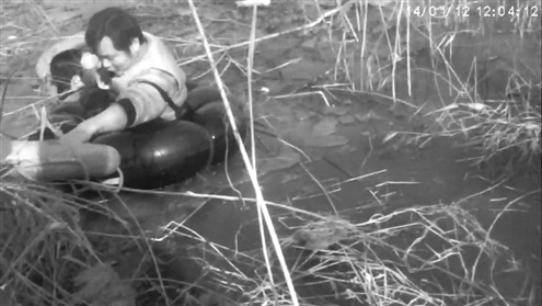 �к�ʧ��������������㺺��ȭͷ�ұ�ۏ�Ӿ��ˣ�ͼ��