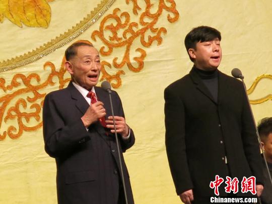 ÷�������褵Ⱦ��������׳��ӱ�������ͼ��