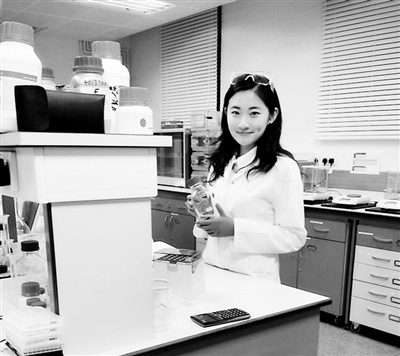 ������Ů��ʿ�����ѻؼҹ�������ȢŮ��ʿ���ۣ�ͼ��