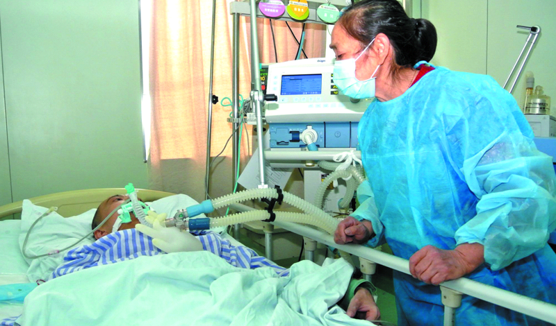 �½�ʯ����65��Ů���ӡ�����������������ص���ͼ��