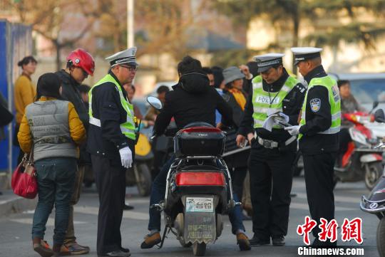 �������������Ρ���·ɱ�֡�