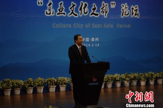 ���պ��������Ļ�֮��������Ȫ�ݷ�����չ����