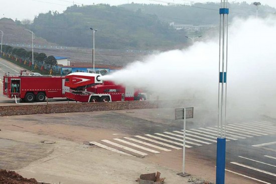 �Ĵ��˱���������������ϸˮ�������ϡ�Ͷ�����ͼ��