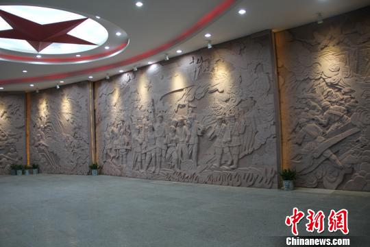 �Ĵ�����������Դ�н��ɺ�ɫ��ʷ���͵��ܡ���ս��Դ��