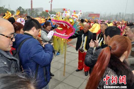 �Ĵ�������10���ο�Ǽ�������