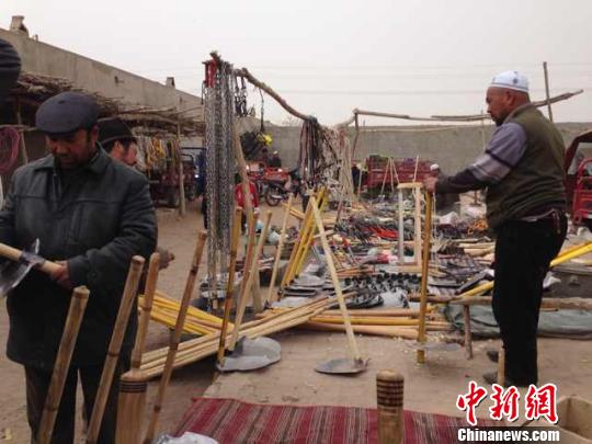 �½��Ͻ���ɫ����������ζŨ����Ʒ������Ŀ