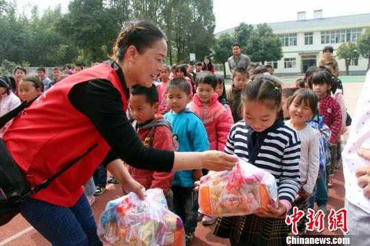 ���������幤�ذ����ض�ͯ�󰮴����ǣ�ͼ��