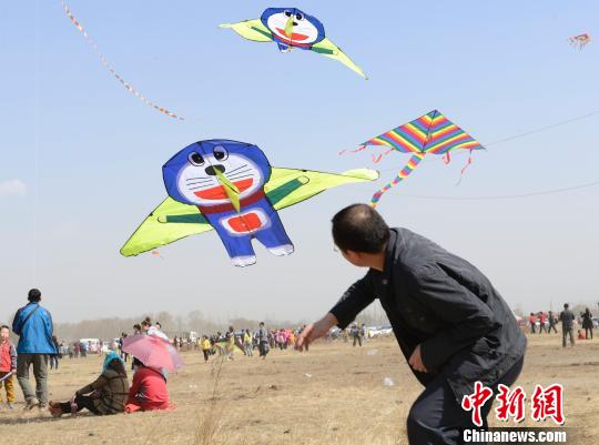 ���ͺ����е�������ݽڿ�Ļ��ǧ���񹲷ŷ���