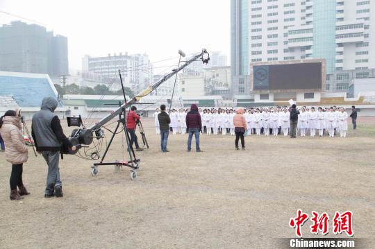 �������ţ�ҼҽԺ��ҽ���桶ʱ�䶼ȥ�Ķ��ˡ�