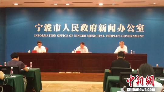 ͼΪ��������ҽԺ�������ꡱ���ŷ������ֳ� ����S ��