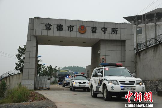 ����89����Ѻ��Ա�����ҡ�10��������������