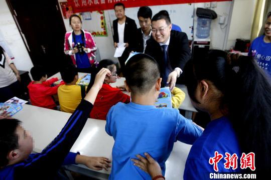 ������ҵ��ÿҼλ���ӷ���ѧϰ��Ʒ������С�� ��