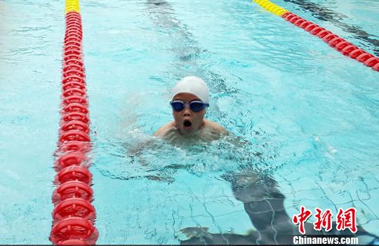 �����ٰ��׽��������ͯ��Ӿ������