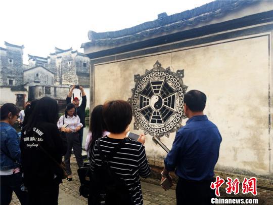 ��������������۾ӵذ�����崫�̡������顷