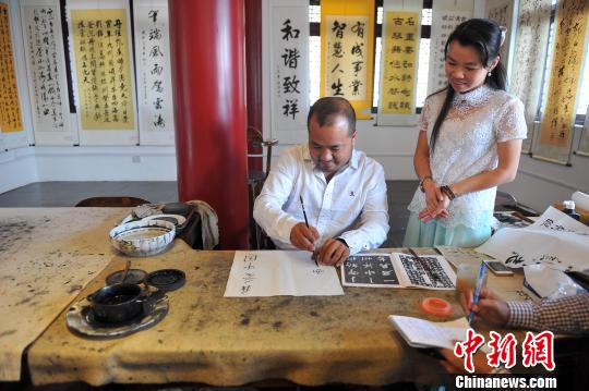 ����կ����ý������Ź����������<a href=http://china.city28.com target=blank>�й�</a>��ͳ�Ļ�